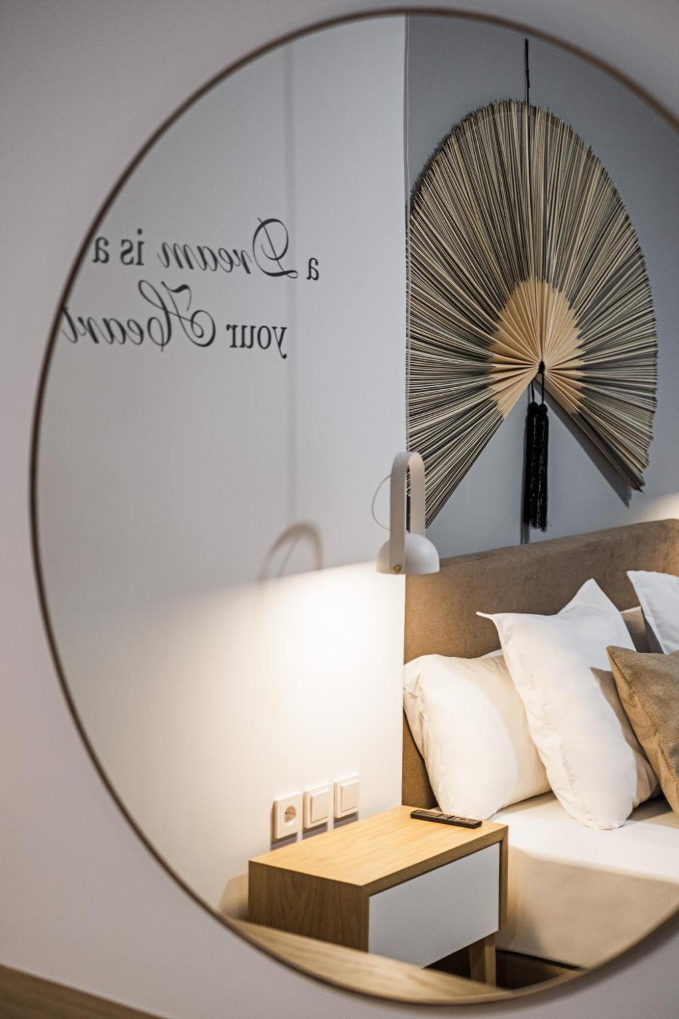 Singer Suites Kalamata - Luxury Suites Exteriör bild