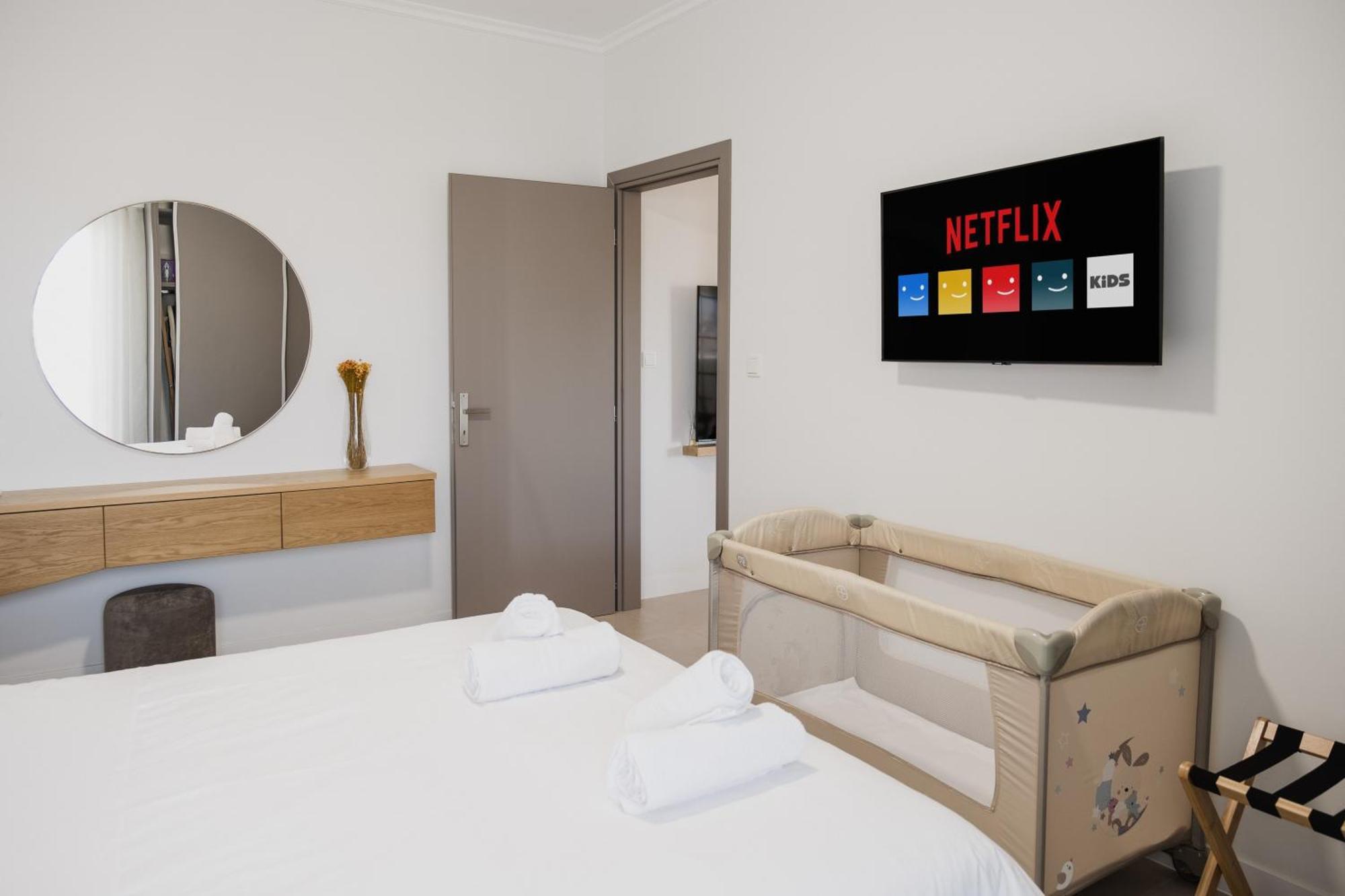 Singer Suites Kalamata - Luxury Suites Exteriör bild
